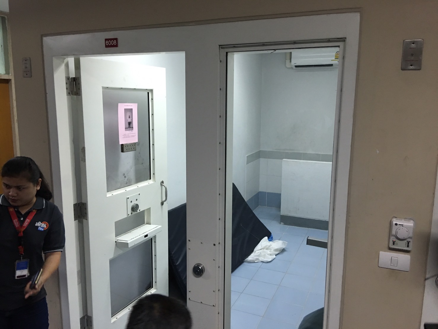The detention room at DSI headquarters on Bangkok’s Chaeng Watthana Road where the agency claimed Thawatchai Anukul hanged himself early Tuesday.