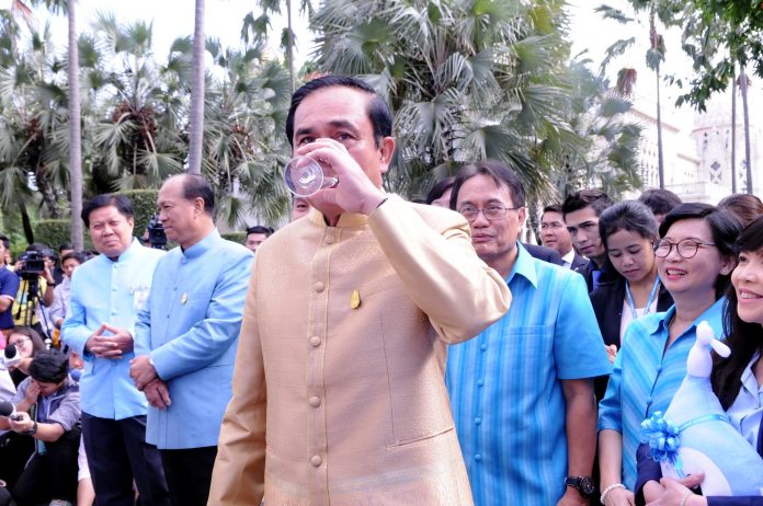 prayuth.wine_-696x462.jpg
