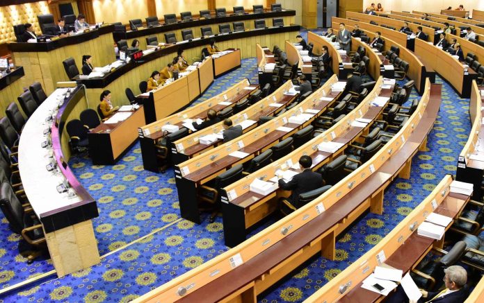 The National Reform Steering Assembly meets for a session on May 1, 2017.
