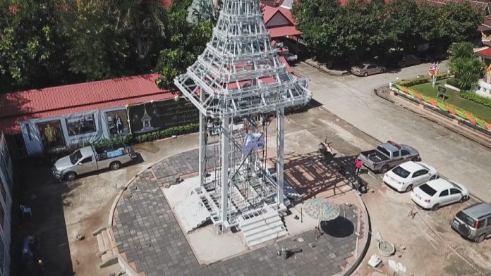 Provinces Rush to Finish Replica Crematoriums For Royal Funeral (Photos)