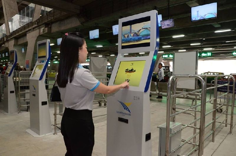 Unveiling of Suvarnabhumi Airport's taxi queue kiosk system in September 2014.<br />