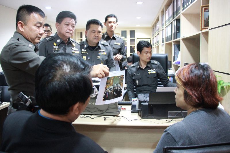 Police interrogate Nattathida Meewangpla, 36, on 17 March 2015.