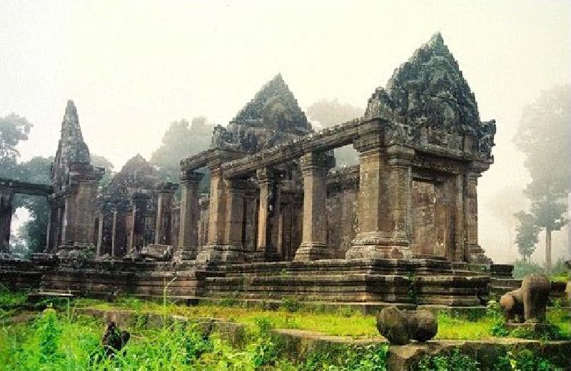 Thai and Cambodian security forces have battled at least twice over the long-contested Preah Vihear just across the border from Si Sa Ket province. With the temple now inaccessible from Thailand, local officials have thought of a way to restore tourism. Photo: Taksam SC
