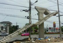 Perplexing Power Pole Which Captivated the Internet Being Removed
