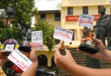 Referendum Law Upheld as Prayuth Unveils ‘Plan B’