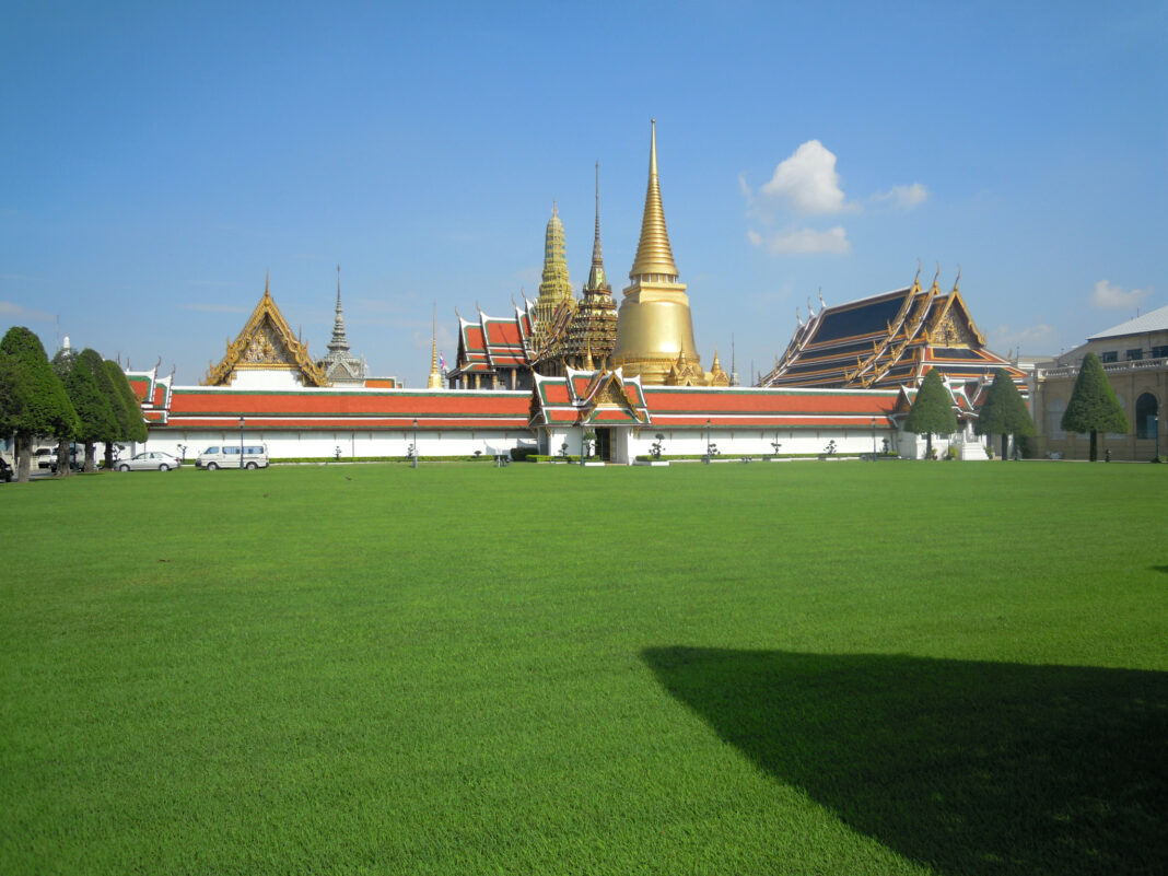 Grand Palace Photo: IsabelleAcatauassu / Flickr