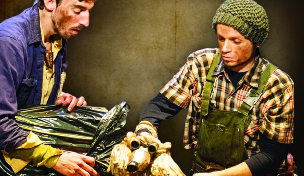‘Recycled Rubbish’ performed by Theatre Rites from the United Kingdom. Photo: Bangkok International Children’s Theatre Festival / Courtesy