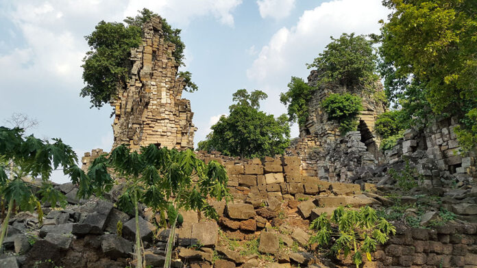 In this undated photo provided by French Institute of Asian Studies in Paris, The Angkor-period temple of Banteay Top, within the Banteay Chhmar acquisition block, in Cambodia in an undated photo. Photo: Damian Evans / French Institute of Asian Studies in Paris / Associated Press