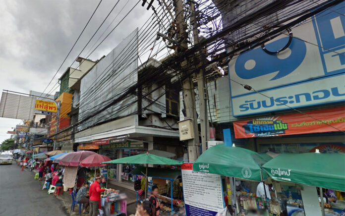 Overhead wires adorn Bangkok’s Ratchawithi Road. Photo: Google