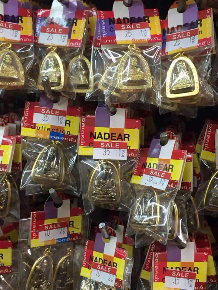Amulets sold at the Boom Collection shop in Bangkok were identified Sunday by internet users as cheap Chinese knockoffs. Photo: Socialhithit / Facebook