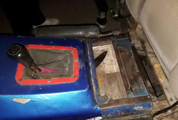 A knife found under the driver’s seat of Jeerasak Kingpromphoo’s tuk-tuk Monday night in Chiang Mai.