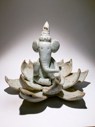 Paiboon Srisutat. Believe 2016. Ceramic.5x6 Inch.