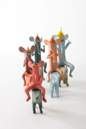 chira chirapravati na ayuthya. Solution Perception 2016.15x7x10cm