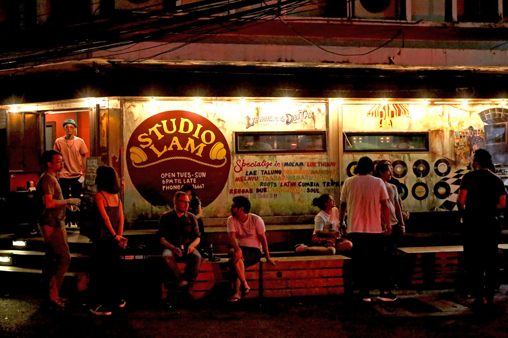 The usual loitering and smoking spot outside Studio Lam on Thursday night.