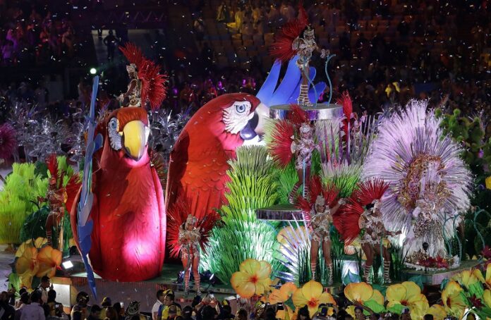 Samba dancers perform during the closing ceremony in the Maracana stadium on Sunday at the 2016 Summer Olympics in Rio de Janeiro. Photo: Natacha Pisarenko / Associated Press