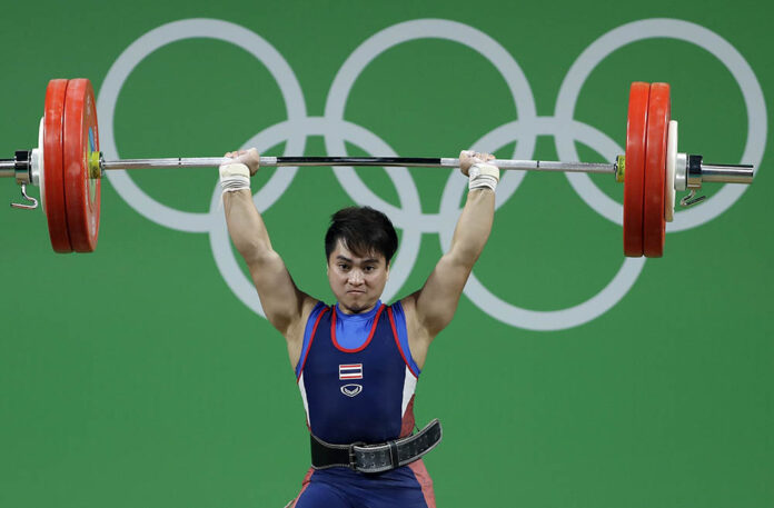 Pimsiri Sirikaew competes in the women's 58kg weightlifting competition at the 2016 Summer Olympics in Rio de Janeiro on Monday. She won the silver medal. Photo: Mike Groll / Associated Press