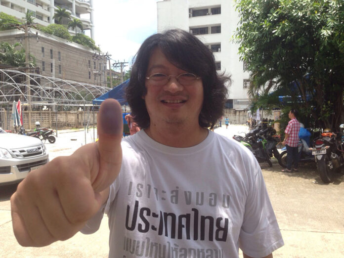 Activist and junta critic Sombat Boonngam-anong at a polling station in 2016 in Bangkok's Khlong Toei district.