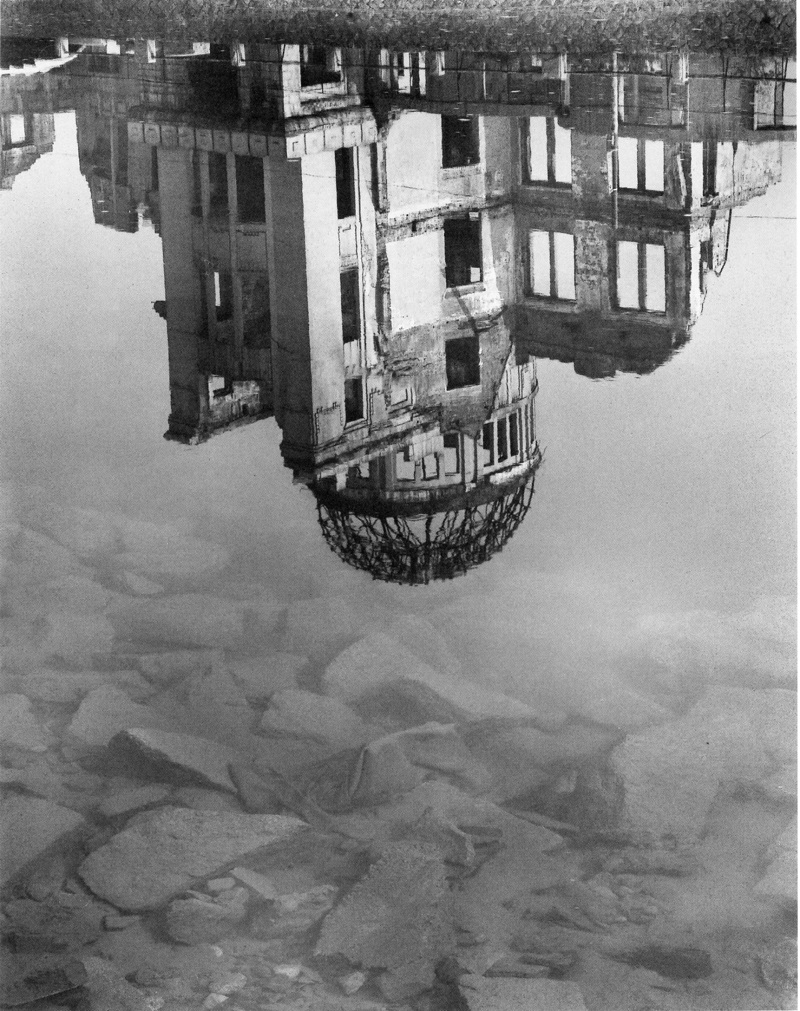 The Hiroshima Peace Memorial, commonly known as Atomic Bomb Dome, and Ohta River taken by Kikuji Kawada. Photo: The Japan Foundation / Courtesy