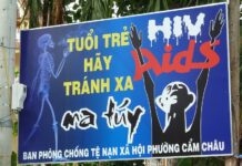 Vietnam Sentences 9 to Death for Heroin Trafficking A public service announcement by the Cam Chau Ward People's Committee reads "Youth, please stay away from drugs" in Vietnamese in 2014 in Vietnam. Photo: lightwrite / Flickr