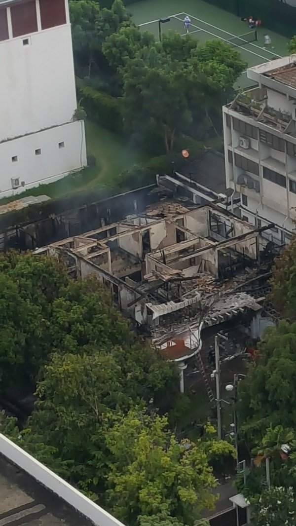 A residence on Bangkok's Soi Suan Phlu 6 after it was destroyed by fire Wednesday morning. Photo: Dave Richards