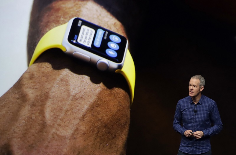 Jeff Williams, Apple's chief operating officer, speaks on Wednesday during an event to announce new products in San Francisco, United States. Photo: Marcio Jose Sanchez / Associated Press