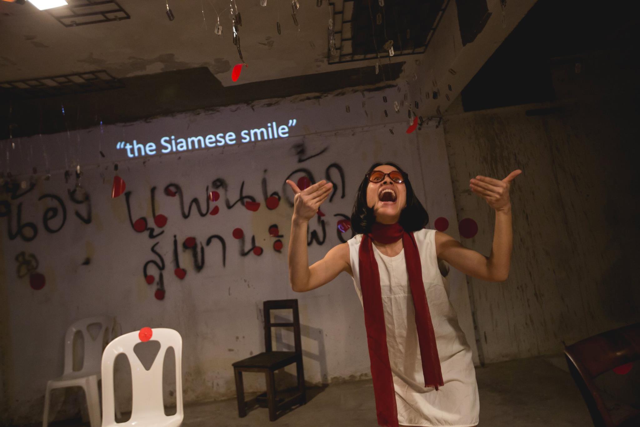 Ornanong ‘Golf’ Thaisriwong performs “Bang La Merd” at Thong Lor Art Space in 2015. Photo: Thong Lor Art Space / Facebook