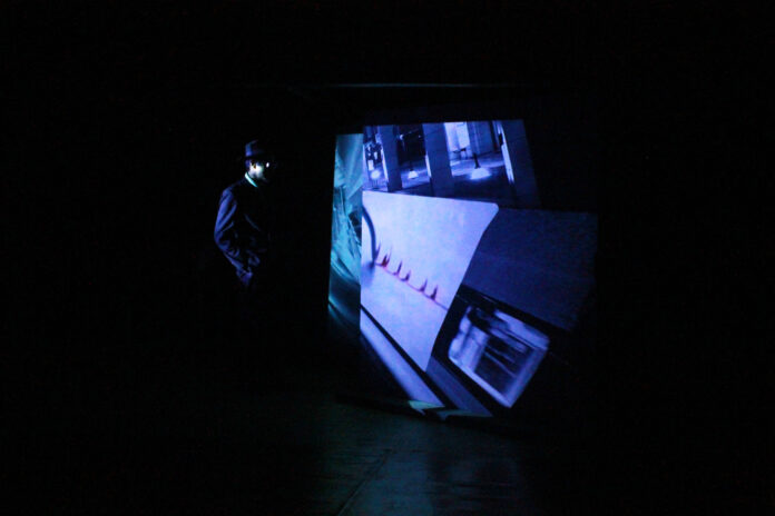 A still from “Dans Le Noir” press premiere on September 6, 2016 at Thong Lor Art Space. Photo: Nutpajee Praparat / Courtesy