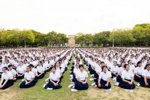 Chulalongkorn University freshmen participate in a mass induction on July 15, 2015, in Bangkok. Photo: Matichon