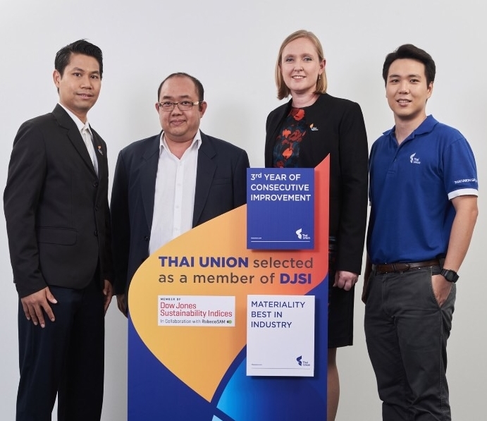 From right hand: Setakul Chotichoey Corporate Environment, Health, Safety Manager of Thai Union Group PCL., Darian McBain, Ph.D. Thai Union’s global director of Sustainable Development ,Comgrit Sorchom, Director, Environmental, Health and Safety and Kanin Kaewin, Department Manager, Sustainable Department.