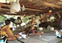 Thanks to Internet, Poor Elderly Man Becomes Millionaire