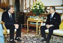 Glimpses Behind the Exalted Persona of Thailand’s King