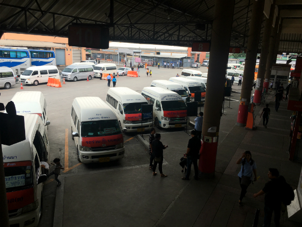 The vans to the central, north and northeastern regions can now be found at the Bangkok Bus Terminal Chatuchak, aka the Mo Chit bus terminal, behind the main building.
