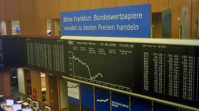 DAX 30 chart in the Frankfurt Stock Exchange. Photo: Thomas Richter / Wikimedia Commons