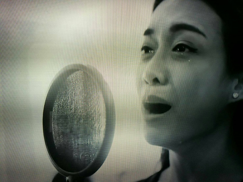 Singer Parn Uthaisri Srinarong of Vie Trio band, who sang the Royal Anthem soon after the passing of King Bhumibol, in a video clip that went viral within few hours. 
