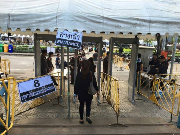 Homeless, many have no ID card will not be allowed inside Sanam Luang during public mourning period.