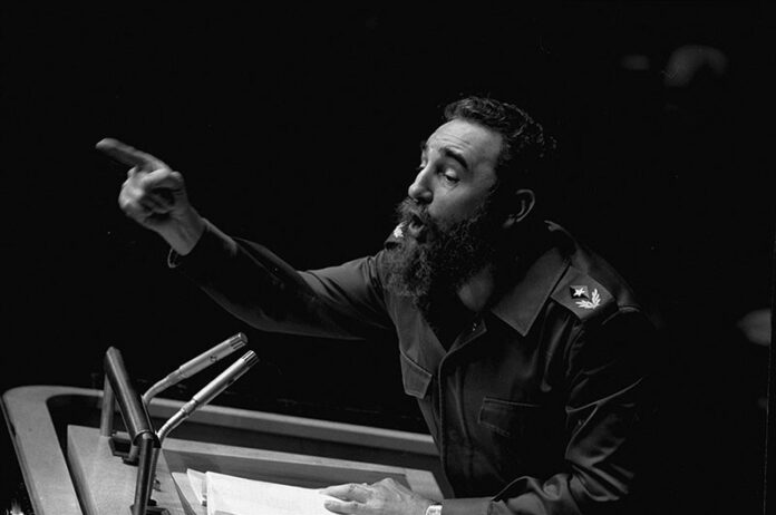 Cuban President Fidel Castro points during his lengthy speech before the United Nations General Assembly in New York on Oct. 12, 1979. Photo: Marty Lederhandler / Associated Press
