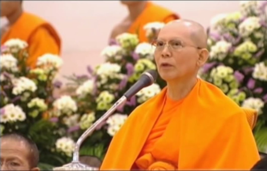Dhammachayo gives a sermon on Feb. 19, 2012, at Wat Dhammakaya in Pathum Thani