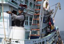Thai Fishing Fleets Roam Far to Break Rules: Greenpeace