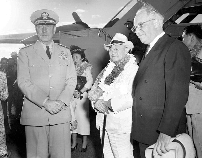 From left to right are, Admiral Arthur Radford, Prime Minister Shigeru Yoshida and Delegate Joseph R. Farrington 1951 in Honolulu, Hawaii. Photo: Associated Press