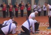Vajiralongkorn Ascends the Throne as King Rama X