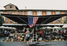 Vintage Flea Market Returns to Make Vintage Modern Again