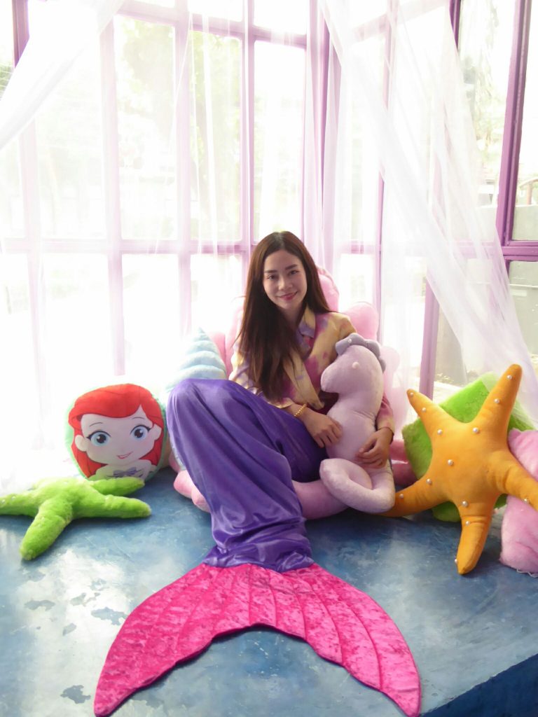 Kuliga Pongsooksiri, 22, co-owner of Mermaid Island Cafe. 