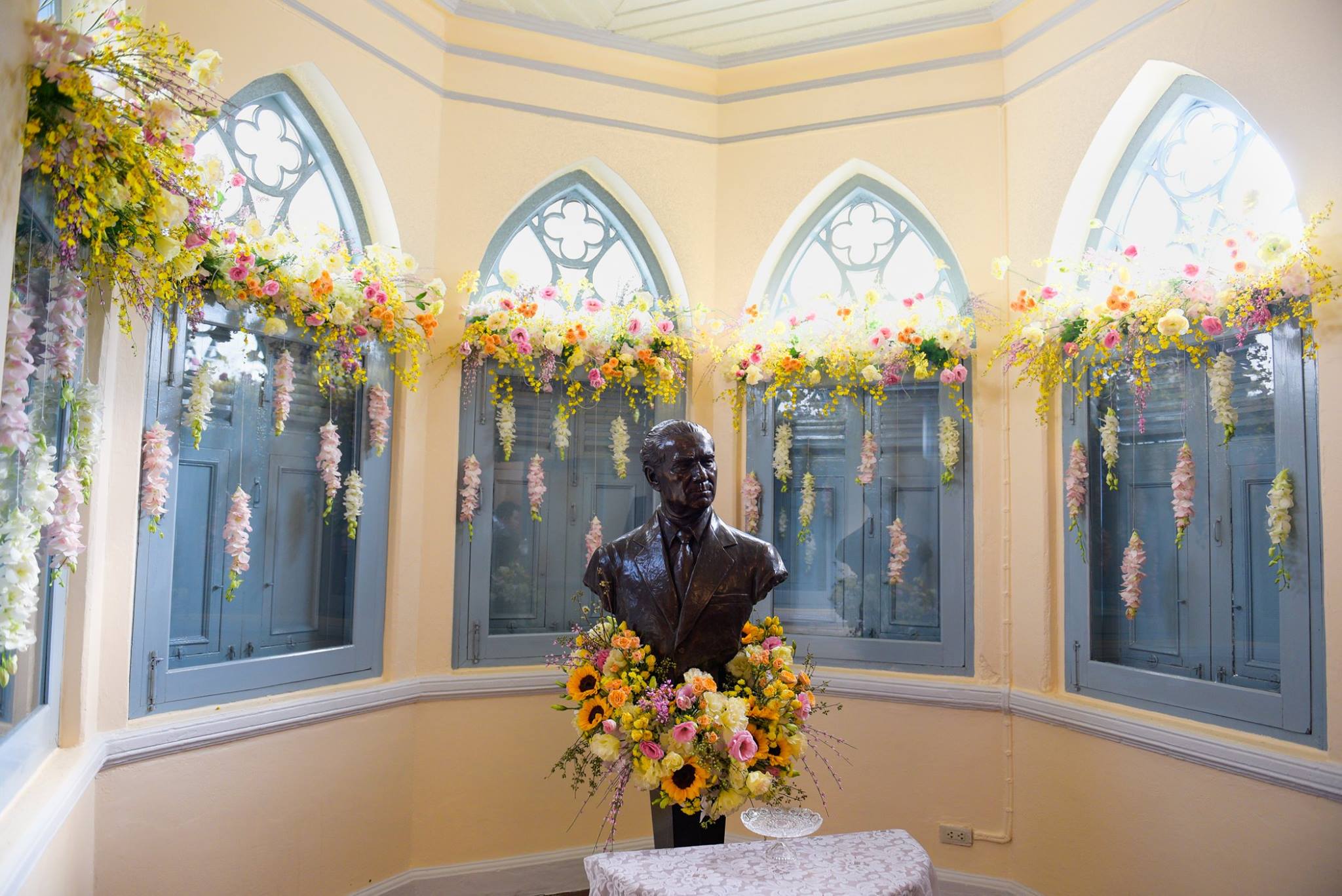 A bust of Italian-born sculptor Corrado Feroci inside his former residence in an image posted Jan. 15. Photo: Silpakorn Public Relations / Facebook 