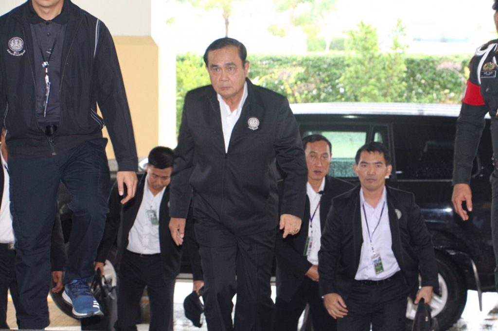 Junta chairman Prayuth Chan-ocha arrives Friday at Narathiwat City Hall to oversee flood relief operations.