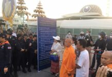 Junta Declares Dhammakaya Temple Controlled Area, Police Move in