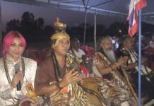 Mystics Share Magic and Mystery in Northeast (Photos)