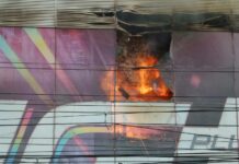Tech Shop Burns at Fortune Town