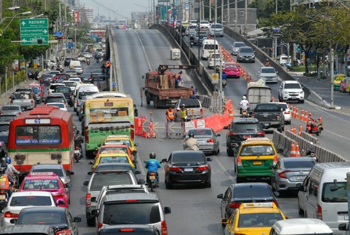 Traffic congestions on Monday seen by the Thai-Belgian Bridge, shown operable solely on its eastbound side.