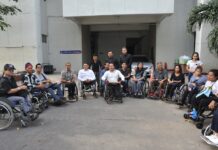 City Hall Challenge Delays Decision on BTS Accessibility Suit