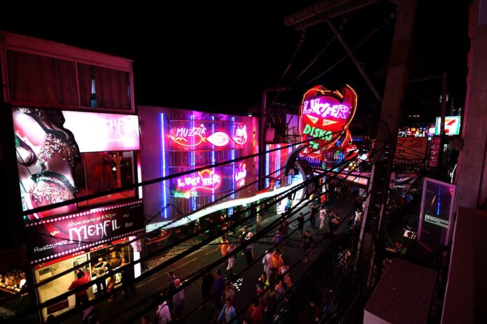 Photo: Walking Street Guest House / Facebook